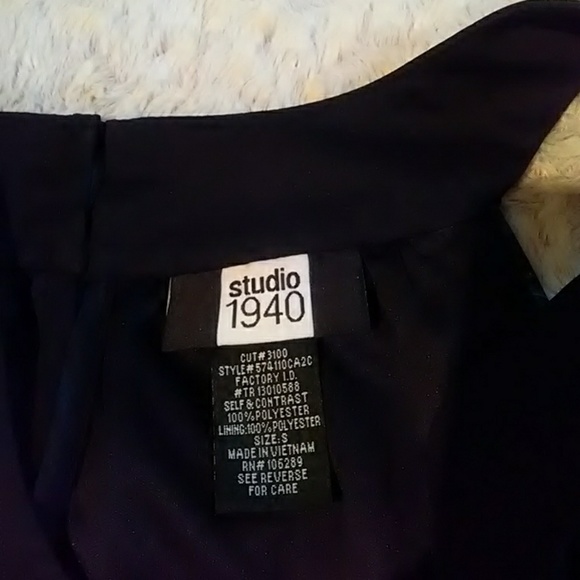 Studio 1940 blouse w/ elastic band @ bottom - Picture 5 of 5